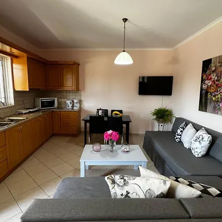 شقة Anna's نِكيانا