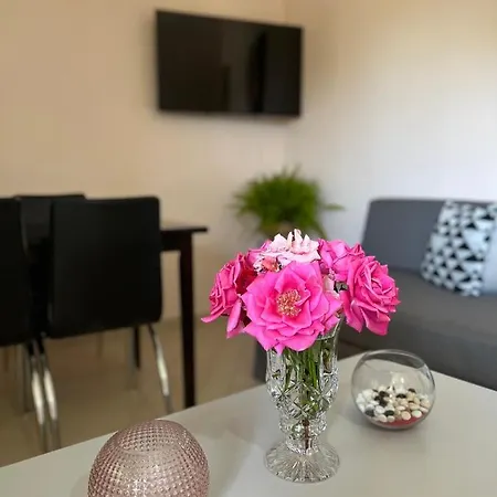 Anna's Appartement Nikiana